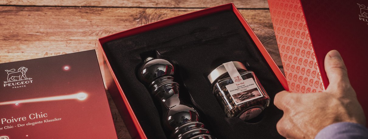 Peugeot Saveurs gift sets and iconic pepper mills collection