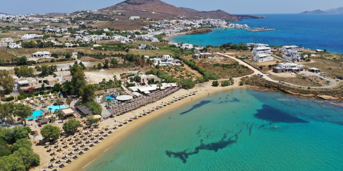 Pounta beach on Paros with clear water and a sandy shoreline