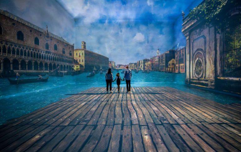 Projected Canaletto artwork in a Frameless gallery