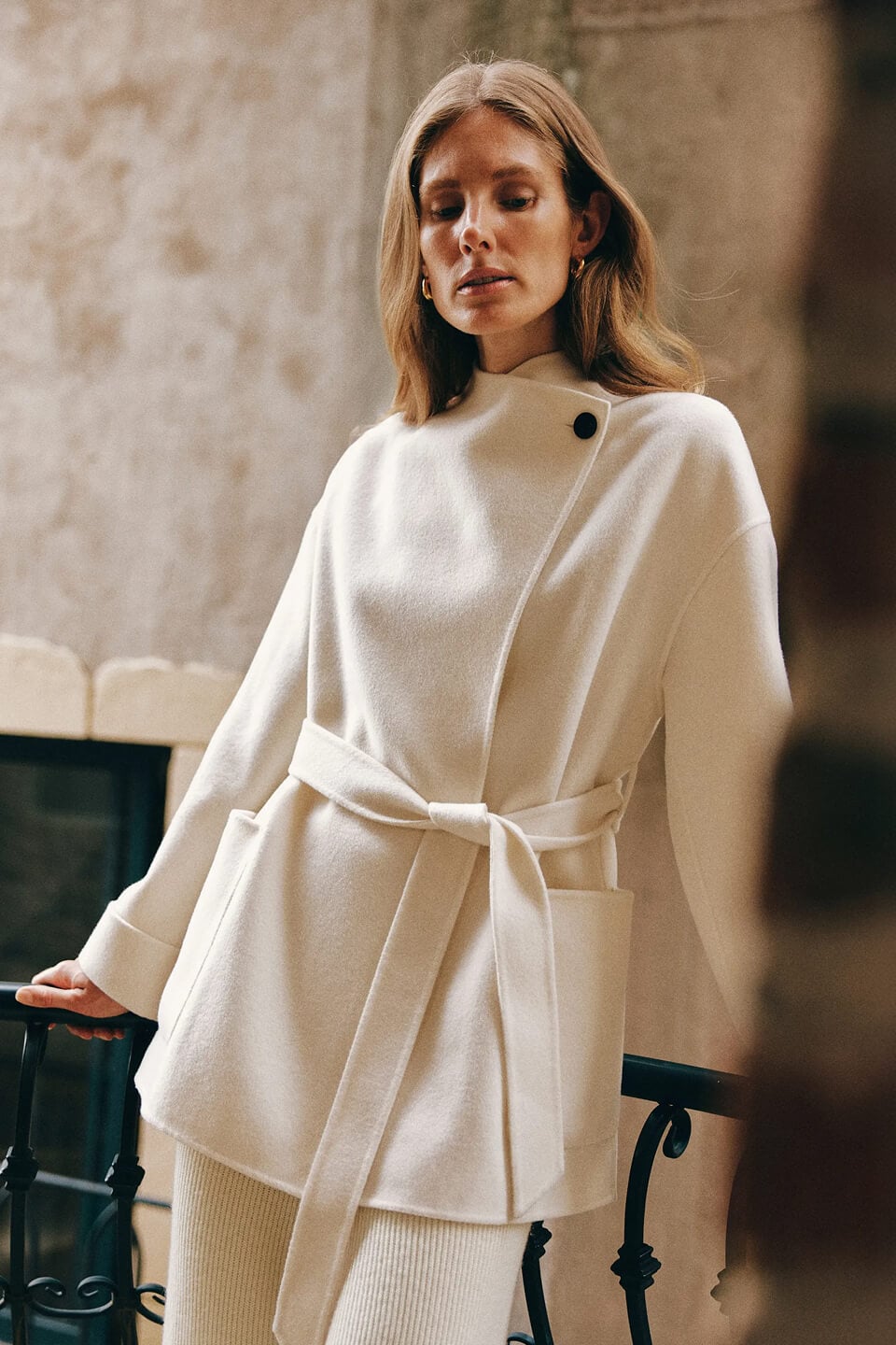 Silhouette LILYSILK avec veste et manteau