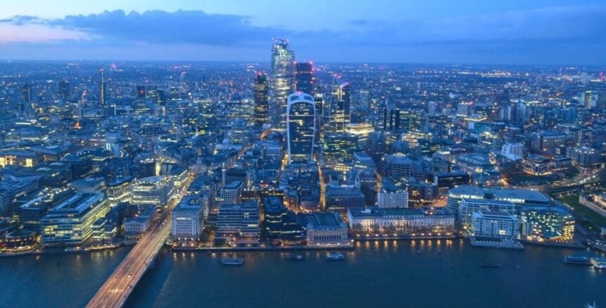 Complete panoramic London skyline seen from The Shard