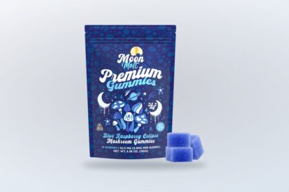 Moon Melt Visual Gummies blue raspberry product