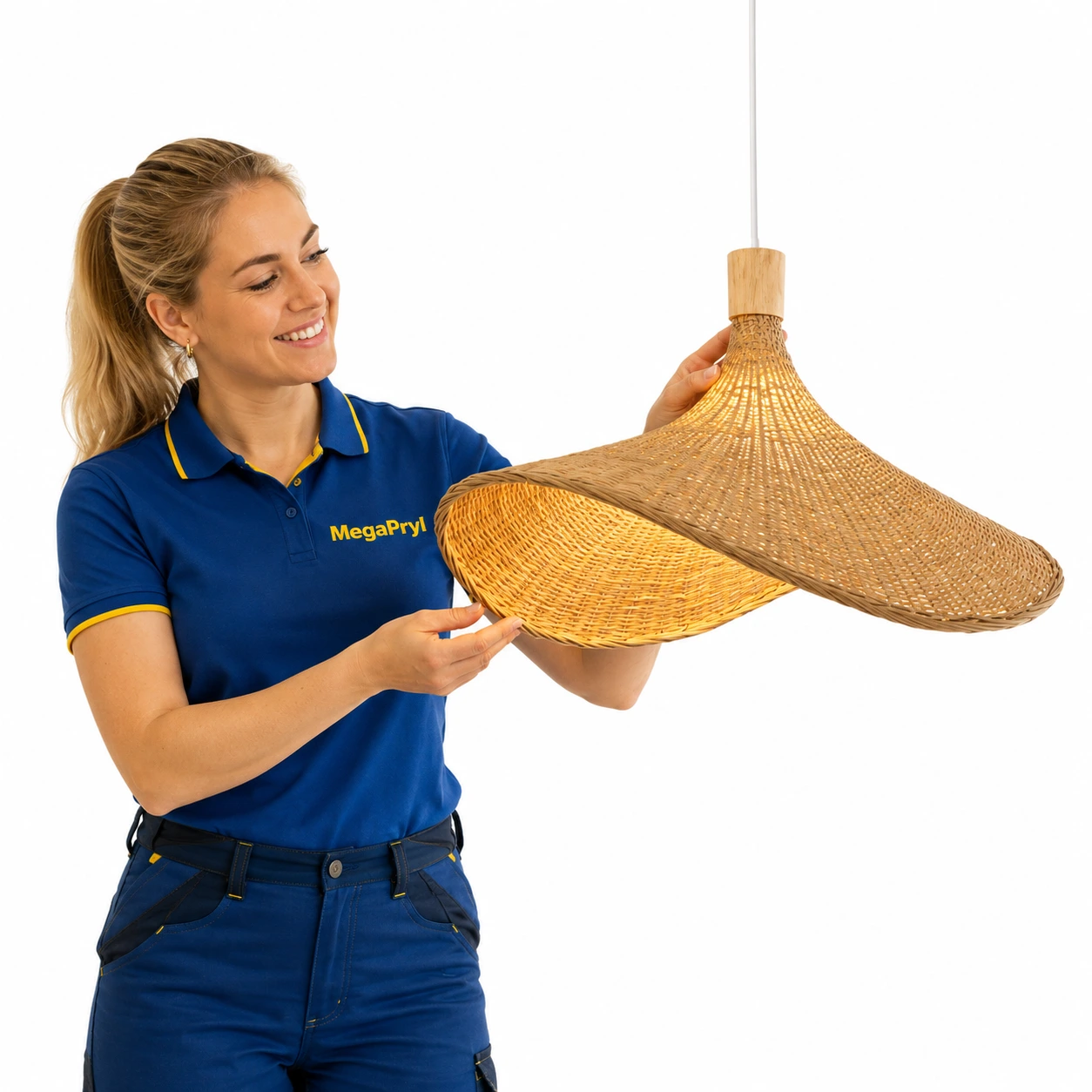 Handvävd pendellampa i bambu och rotting