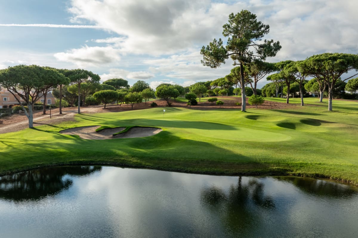 Fairways arbolados de Pinhal Course-Vilamoura