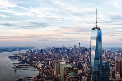 Daytime Manhattan skyline