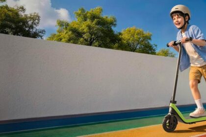 Segway C2 Go electric scooter outdoor product scene