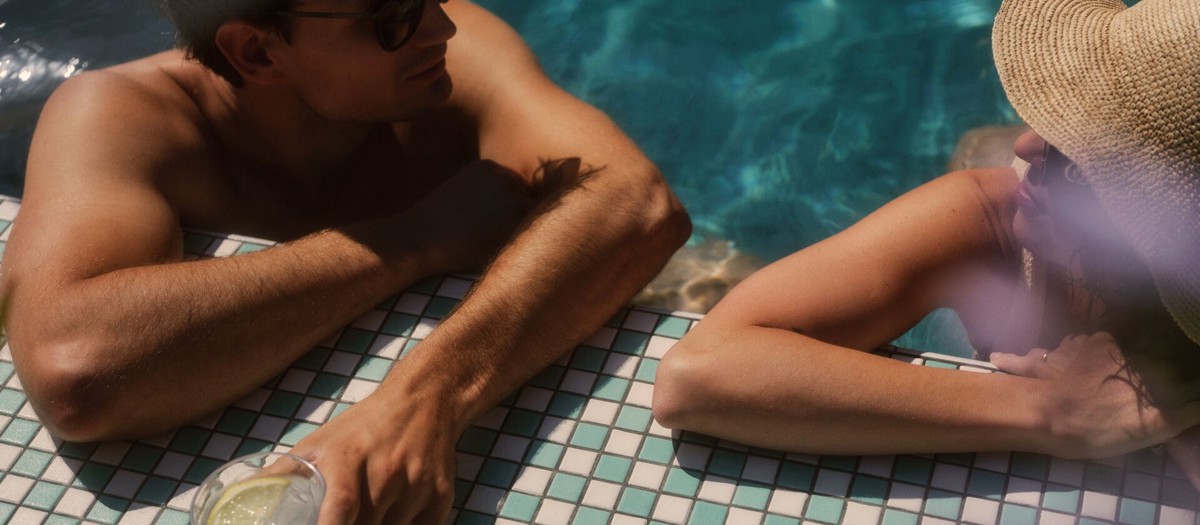 Piscina rooftop de The Social Hub para sus miembros