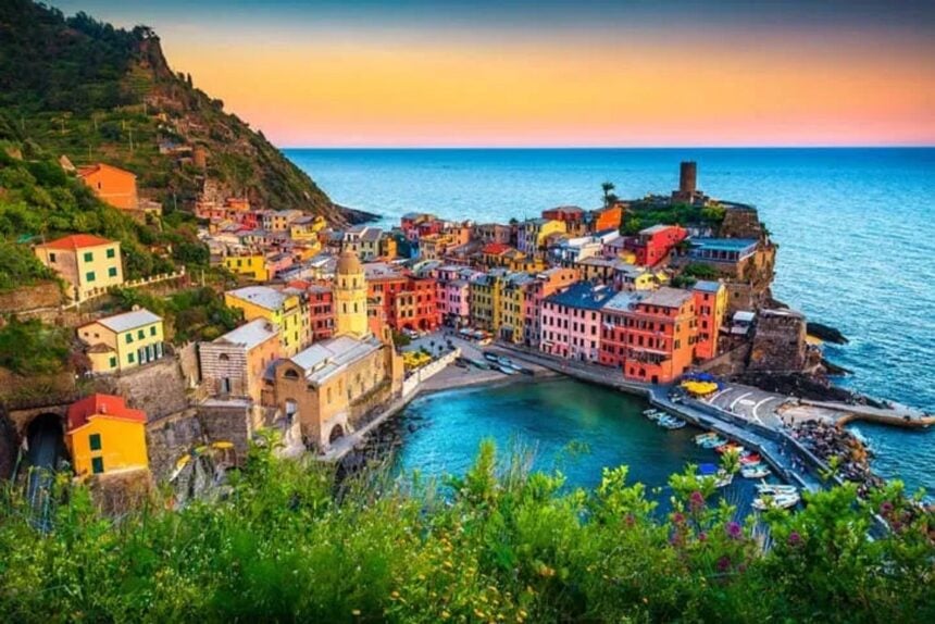 Costa della Liguria vista dall'alto