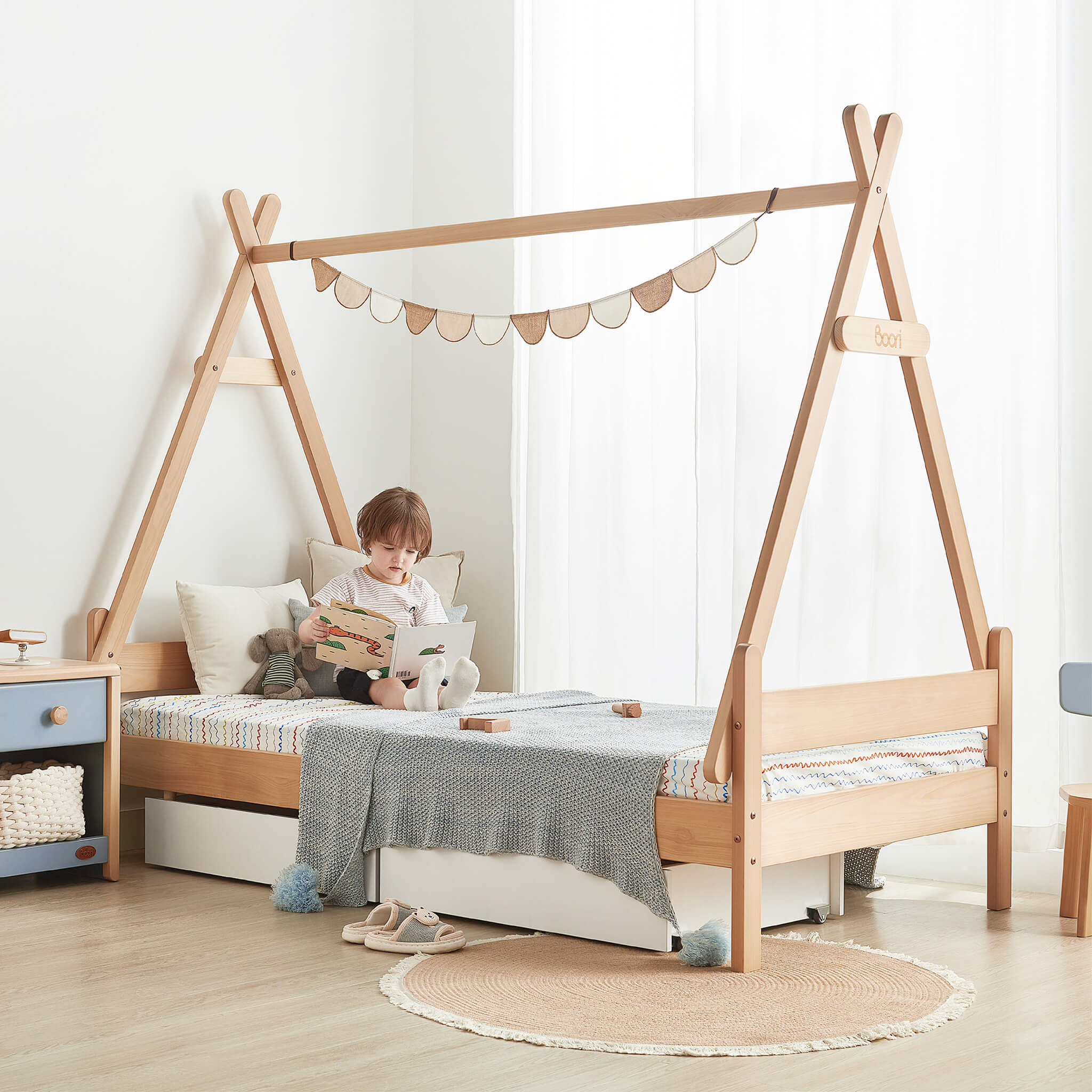 Forest Teepee single bed styled as a child’s cosy reading den
