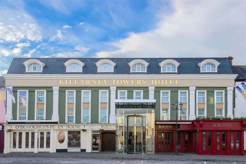 Hotel property shown in Getaways package listing