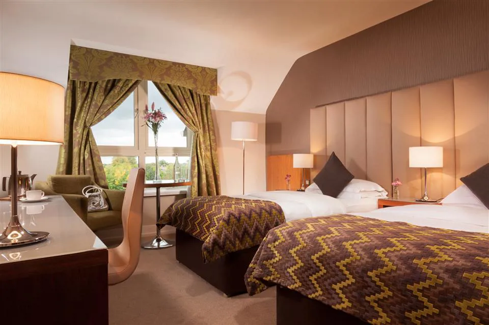 Hotel dining scene from the Getaways Ireland collection