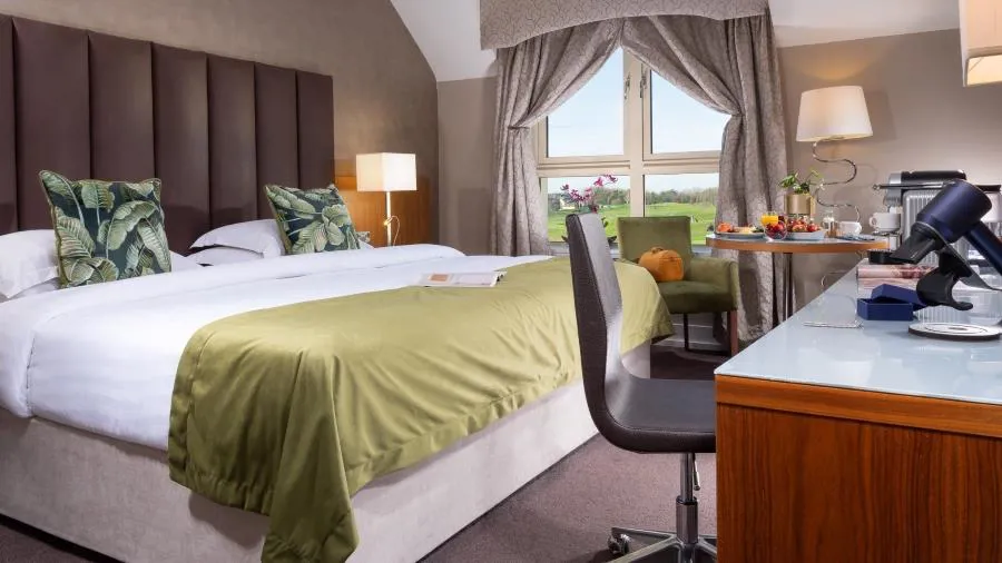Hotel scene from a Getaways package gallery