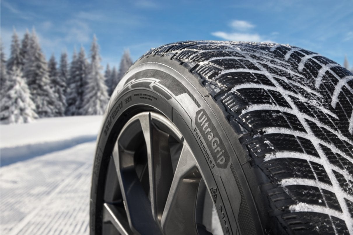 Goodyear UltraGrip Performance 3 winterreifen auf Schnee