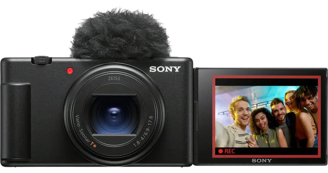 Sony-Vlogging-Kamera mit Windschutz und ausgeklapptem Display
