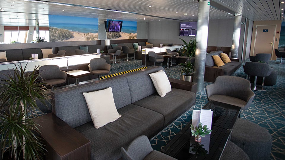 Club Class seating aboard James Joyce