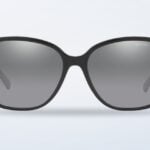 Lentes de sol Michael Kors MK2169 negros sobre fondo claro