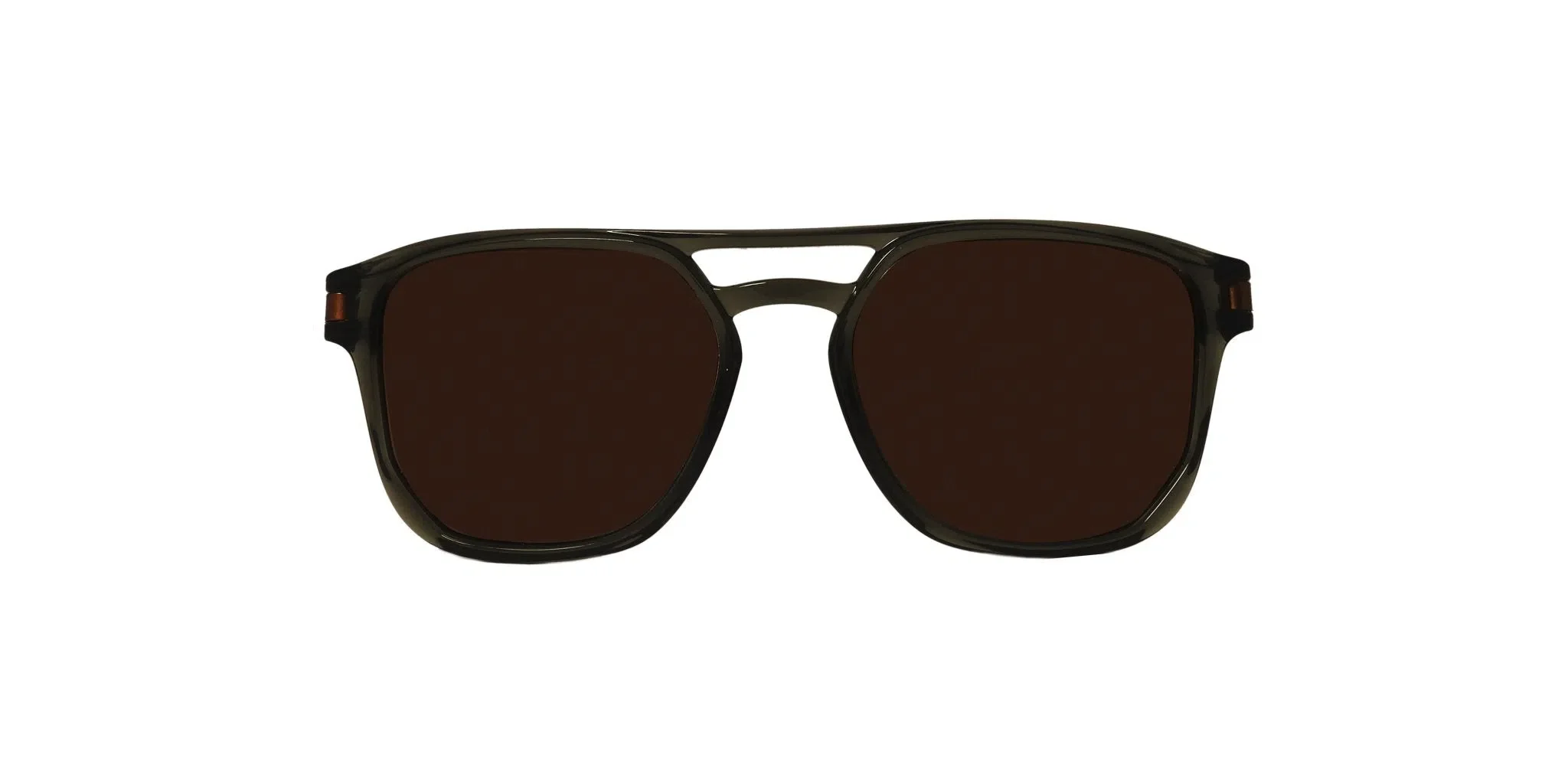Lentes de sol Oakley OO9436 en tono verde vistos de frente