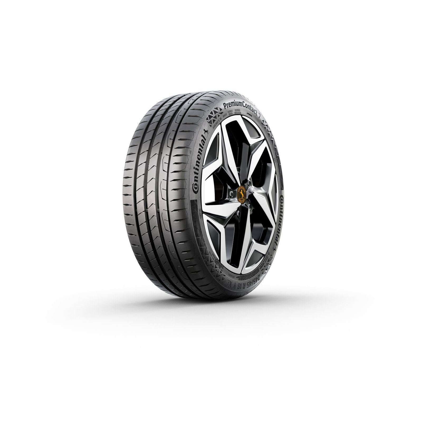 Continental PremiumContact 7 Reifen auf neutralem Hintergrund