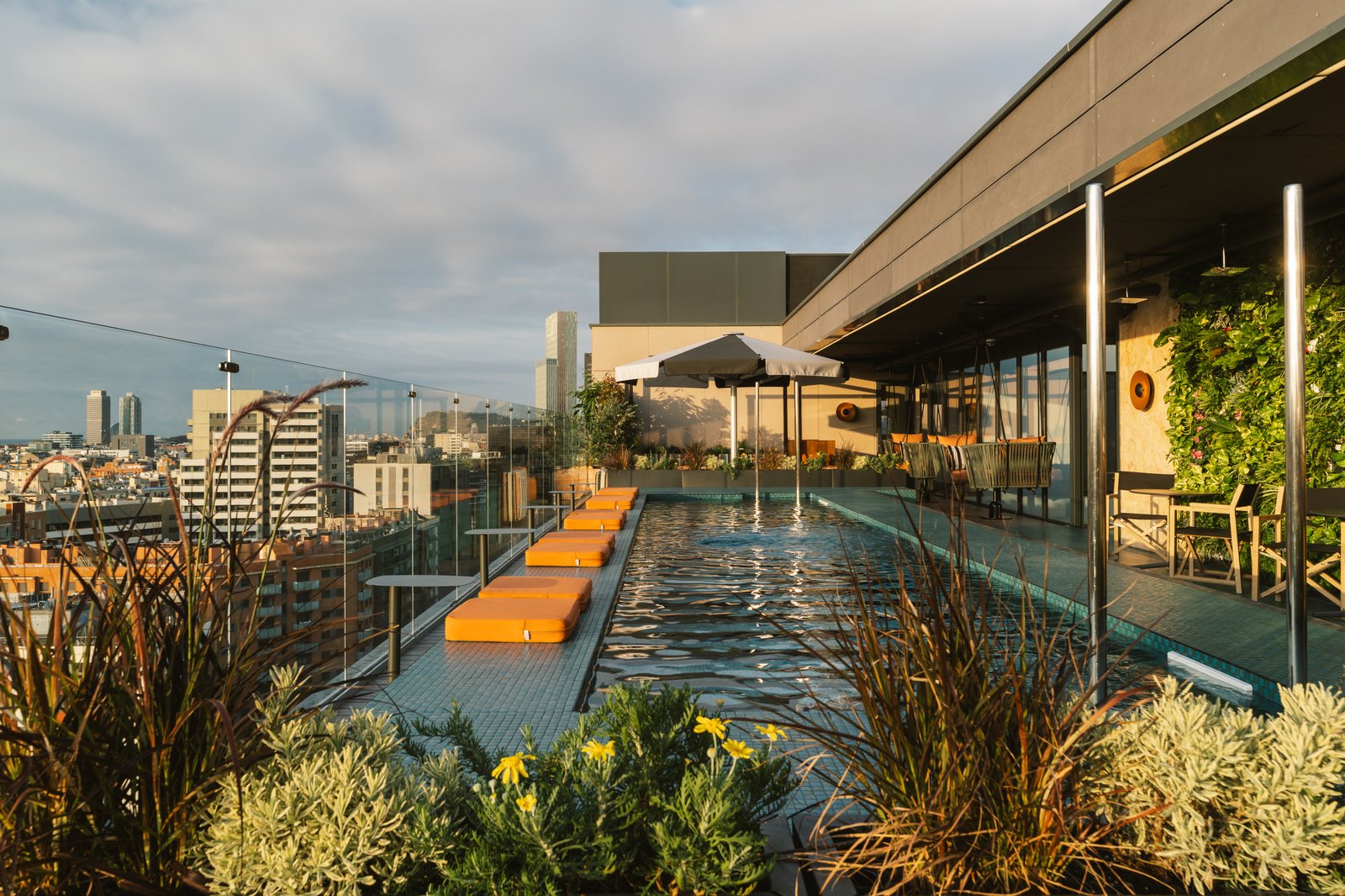 Terraza de The Social Hub Barcelona